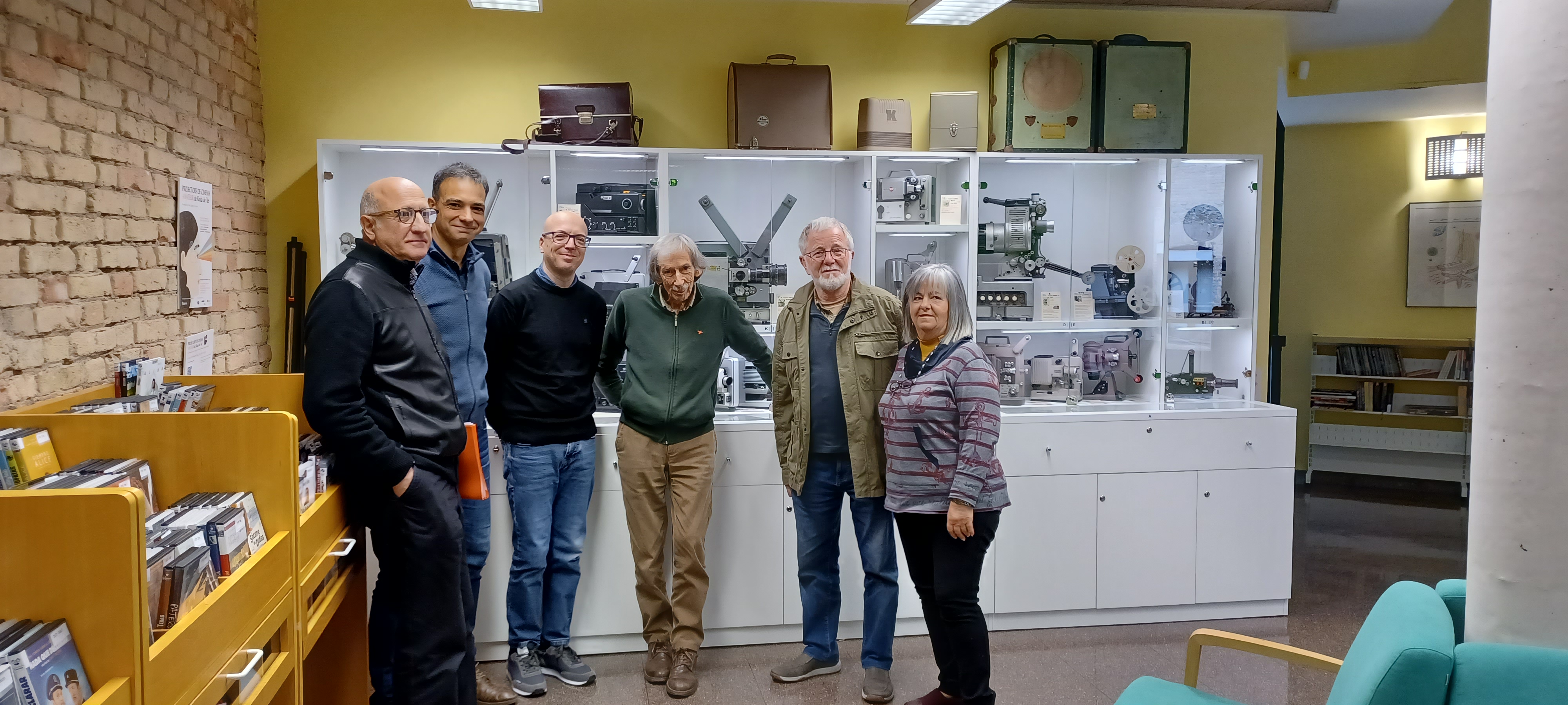 Donació de projectors cinematogràfics a Roda de Ter
