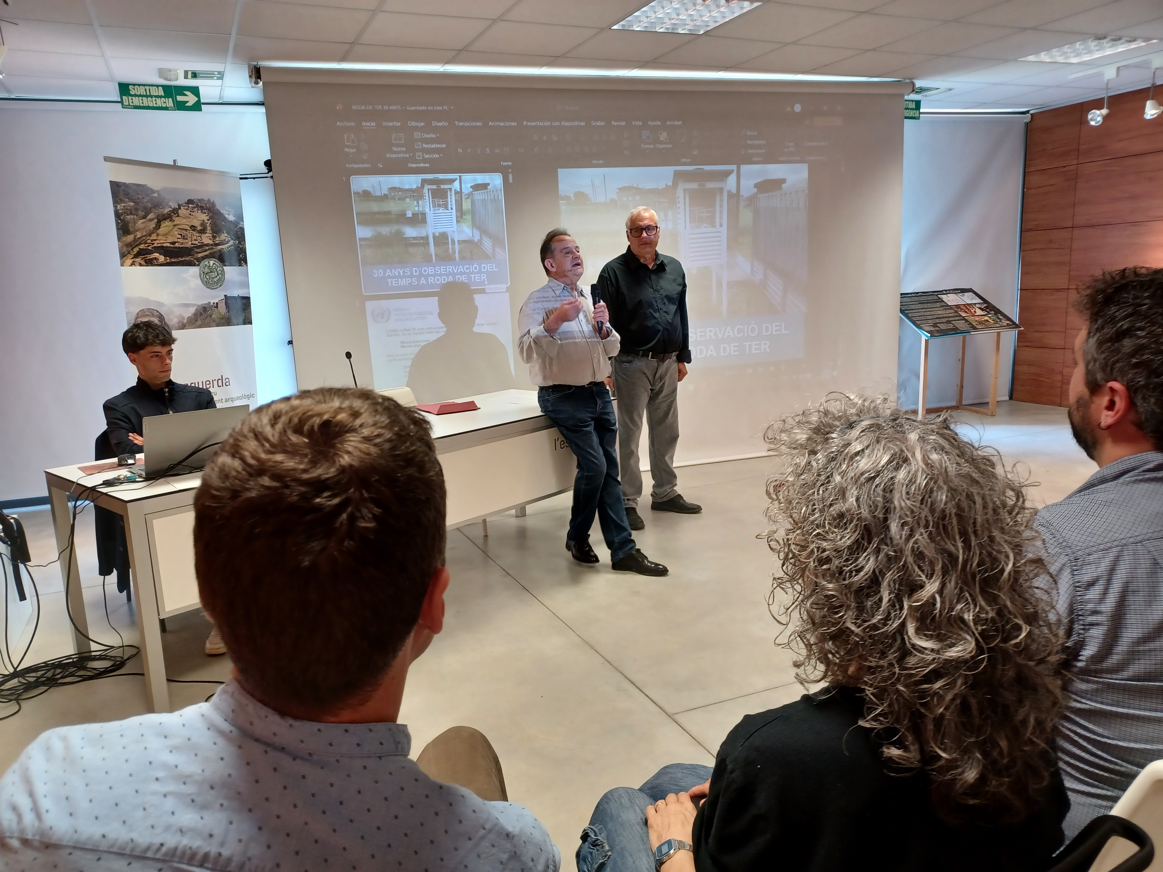 Homenatge a Joan Fradera pels seus 30 anys de dedicaci&oacute; a l'observaci&oacute; meteorol&ograve;gica