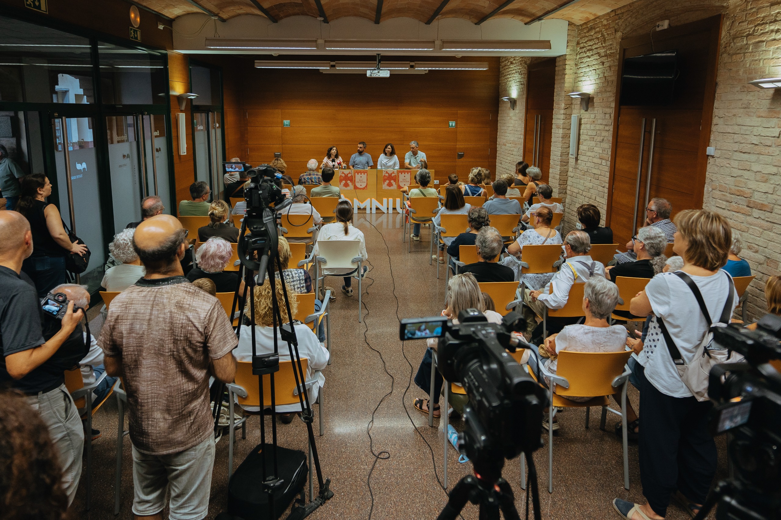 Roda de Ter acull la presentació de la 23a Marxa dels Vigatans, dedicada a Bac de Roda