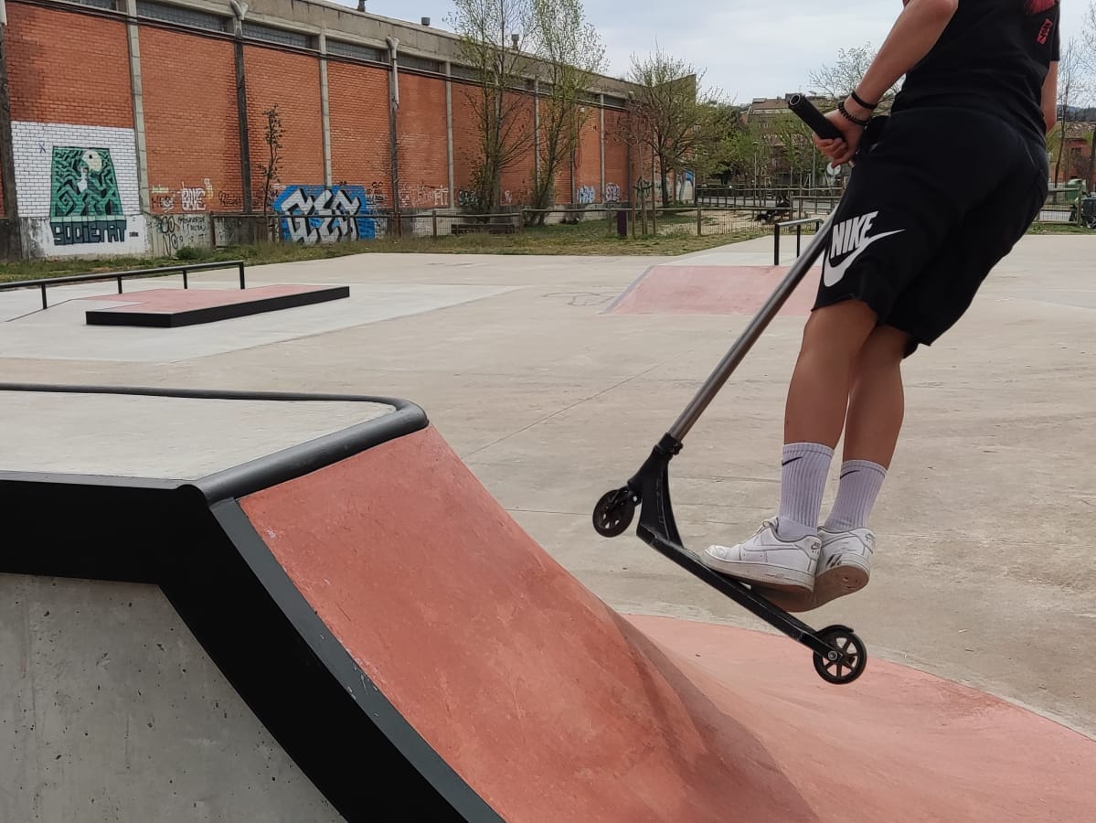 Entra en funcionament el renovat skatepark, molt més sofert i adaptat a les noves necessitats dels usuaris