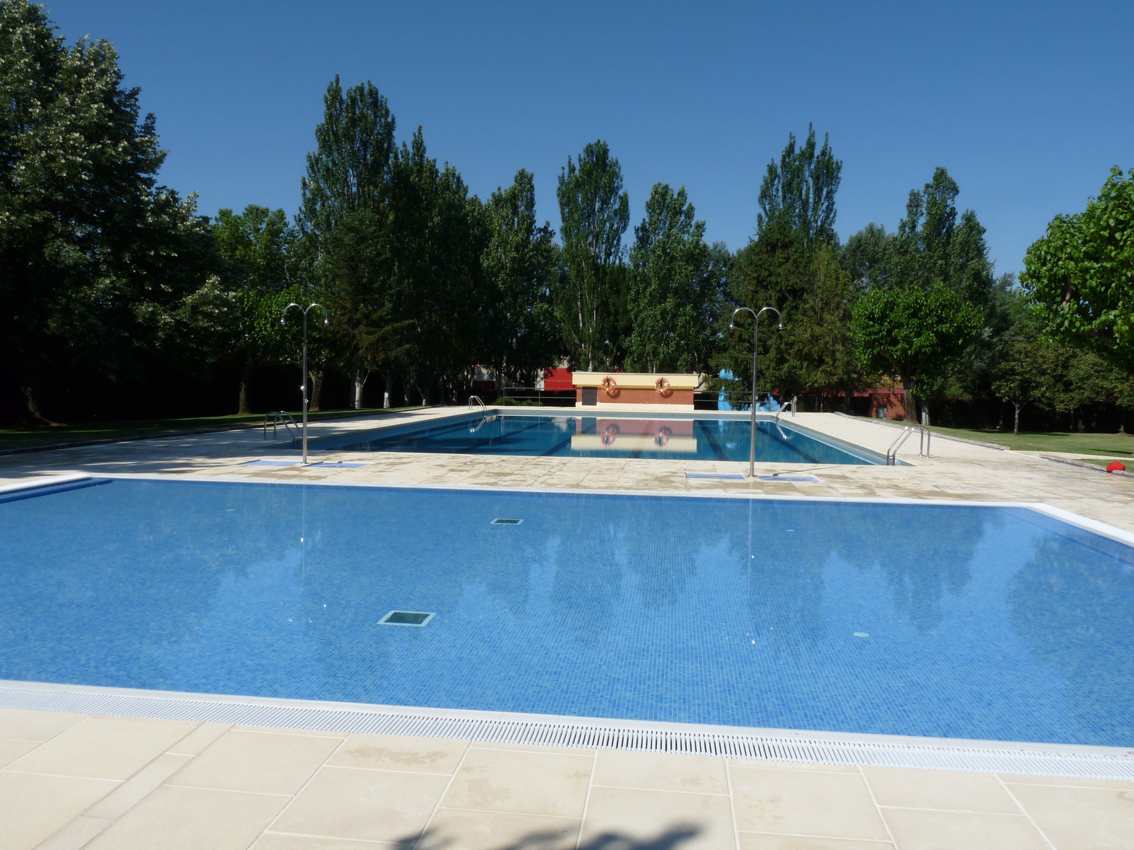 Procés de selecció de 3 persones per a les piscines municipals de Roda de Ter