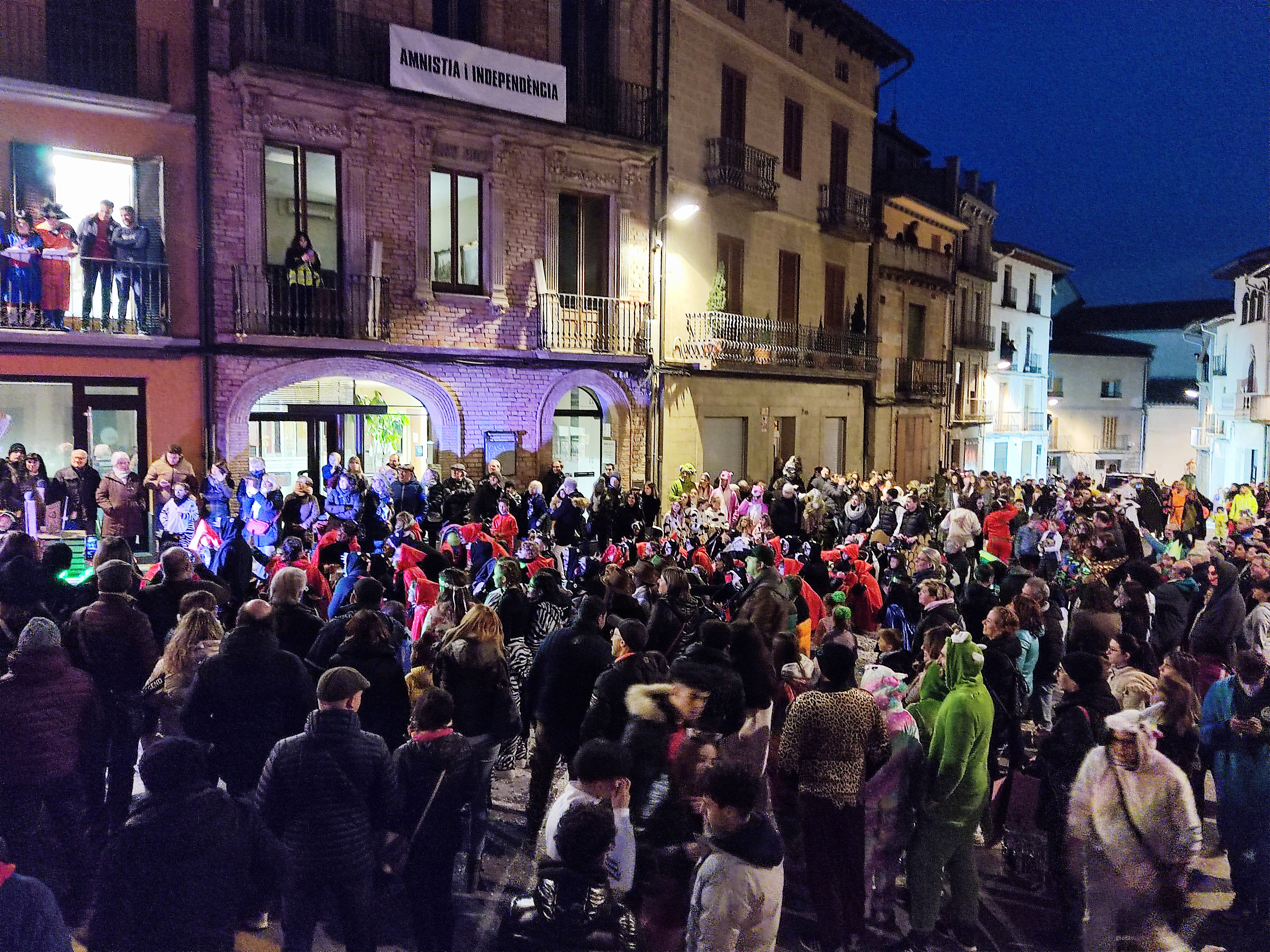 El Carnaval torna a omplir de gresca els carrers de Roda de Ter  