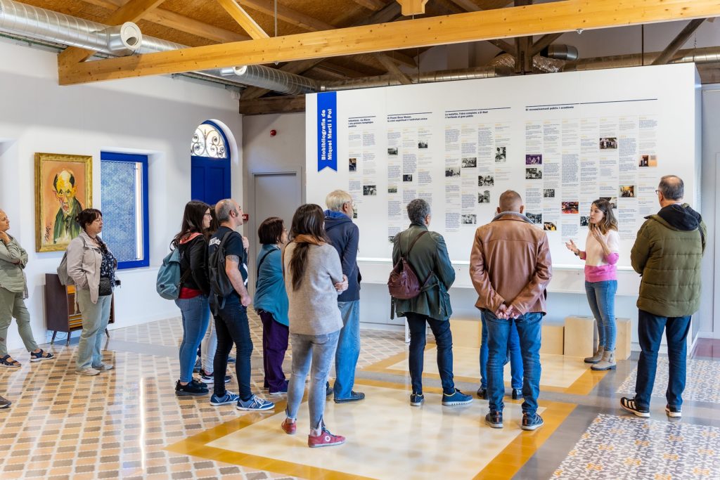 Visita a la seu de la Fundació Miquel Martí i Pol i itinerari literari fins a la Blava