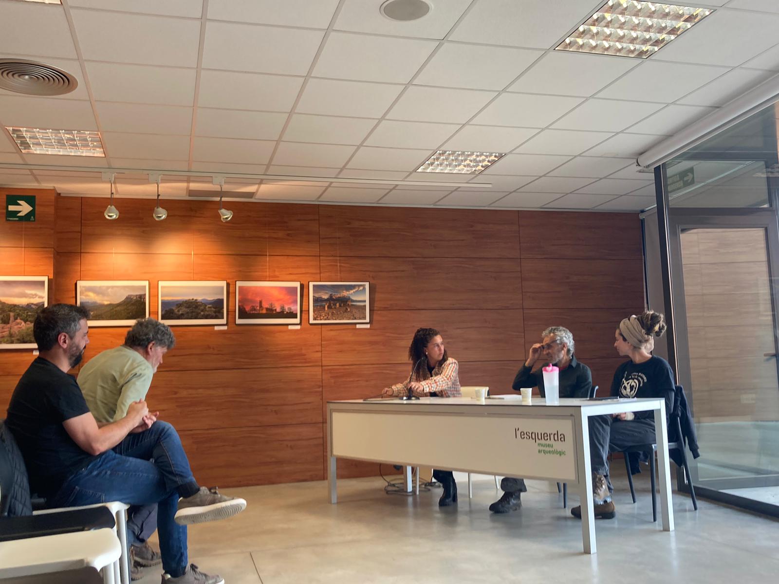 Participada 12a Fira de la Llavor que s'ha hagut adaptat a la pluja