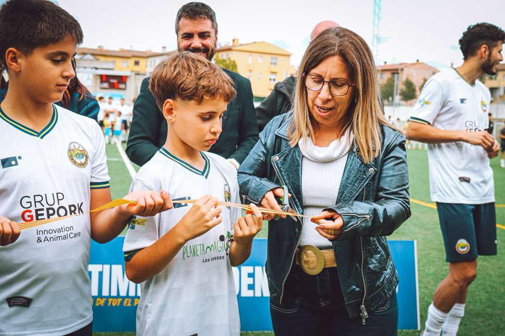 Inauguració de la nova gespa artificial del camp de futbol Inauguració de la nova gespa artificial del camp de futbol