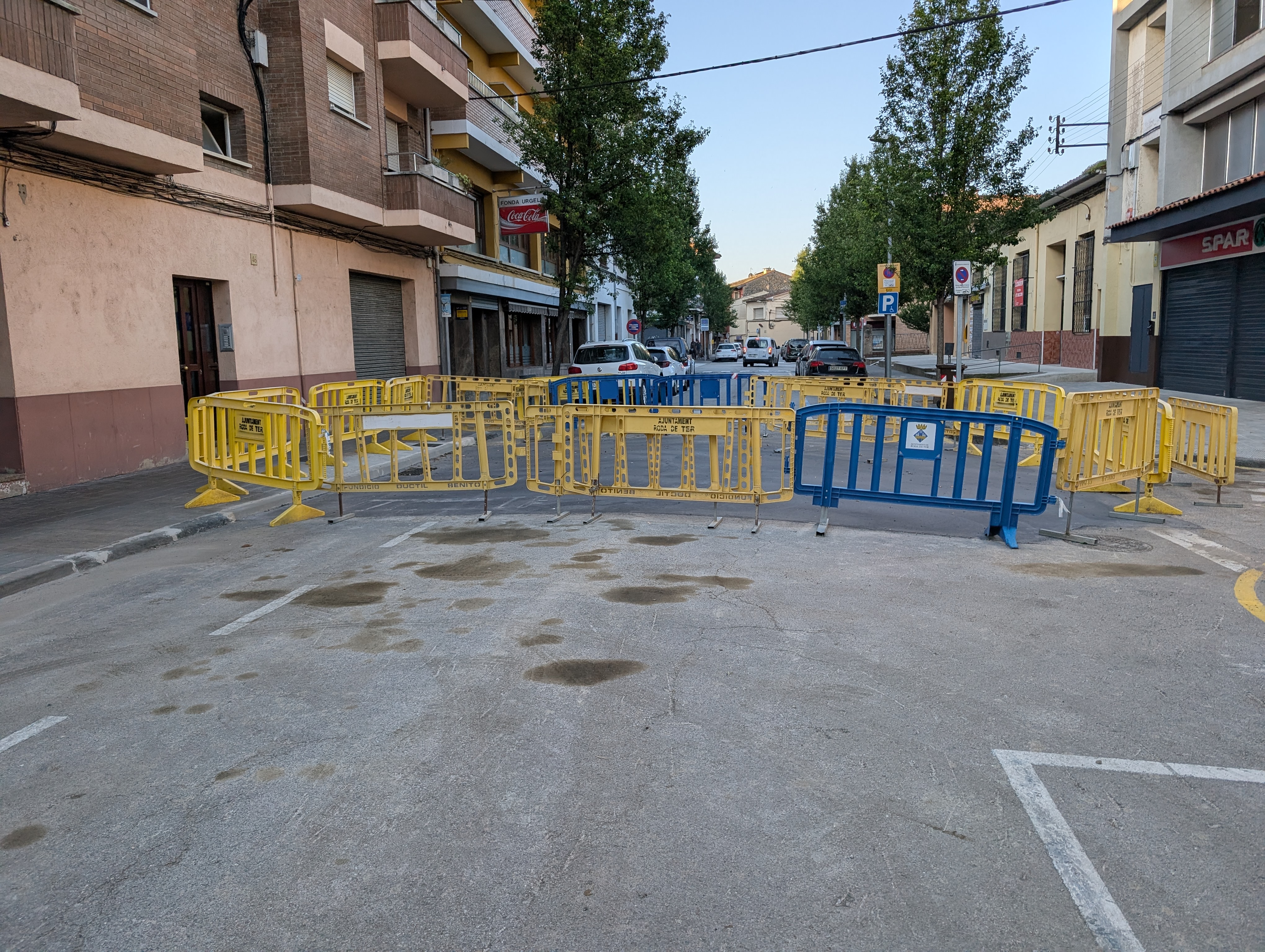 Dimecres està previst reobrir a la circulació de vehicles al tram inicial del carrer Bac