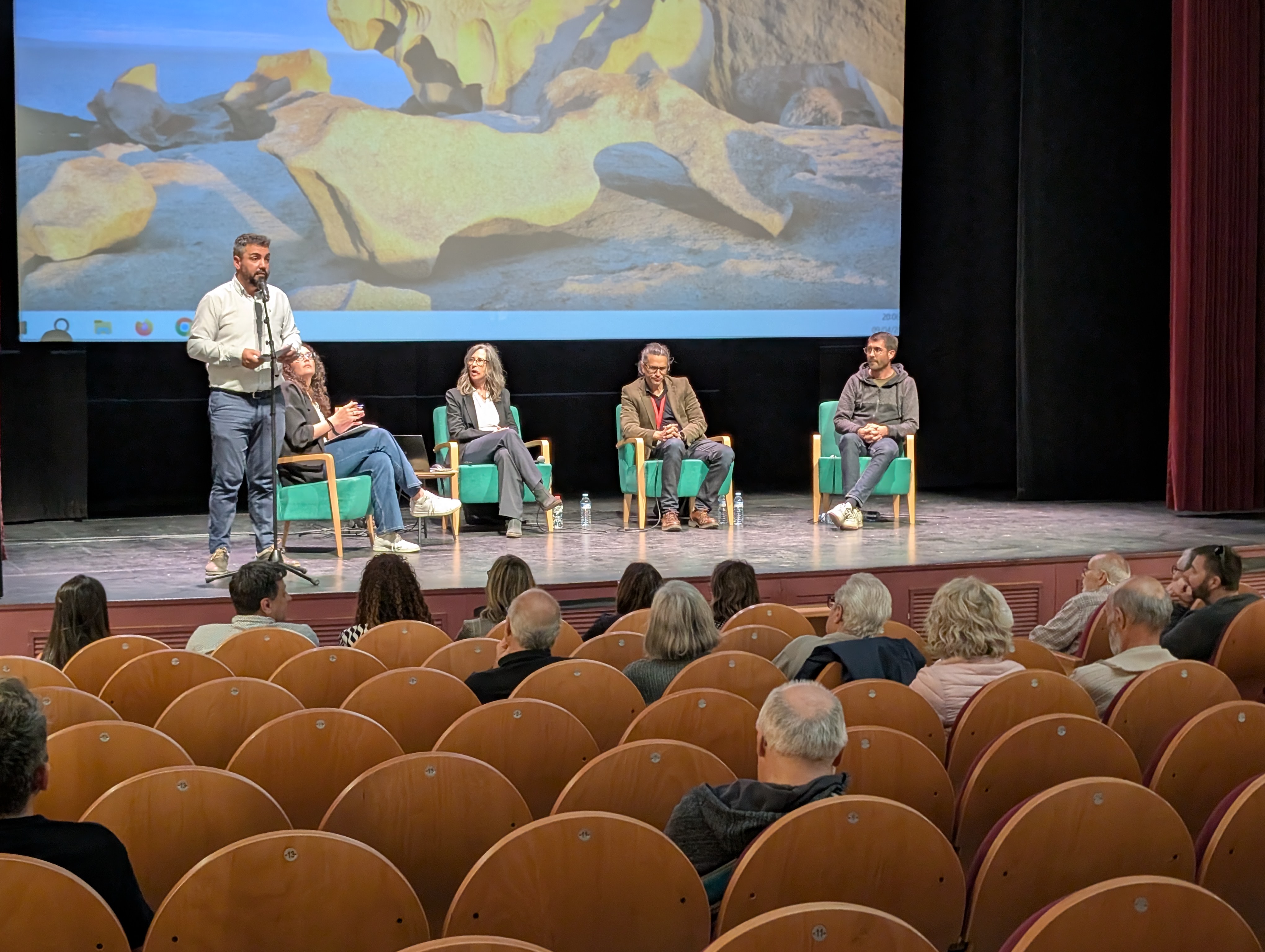Taula rodona sobre el futur de la mobilitat al municipi